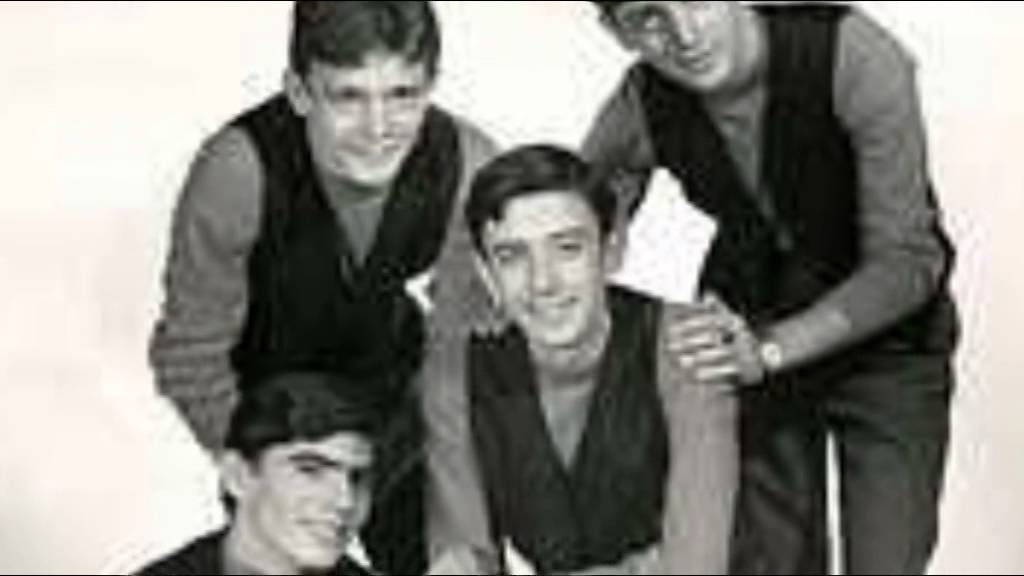 aunque estes lejos tu de mi formula v