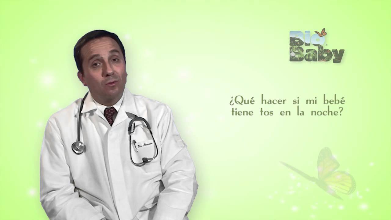 como acostar a un bebe con tos